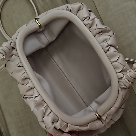 Weaving cloud bag - Picture 6 of 9